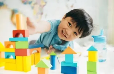 Rainbow Parenting & Family Program: Play and Explore