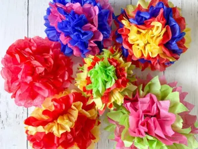 Hispanic Heritage Month: Paper Flowers