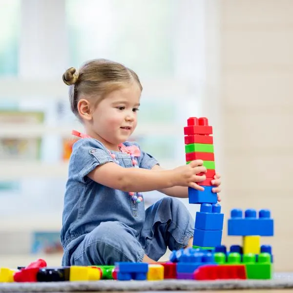 Play & Explore