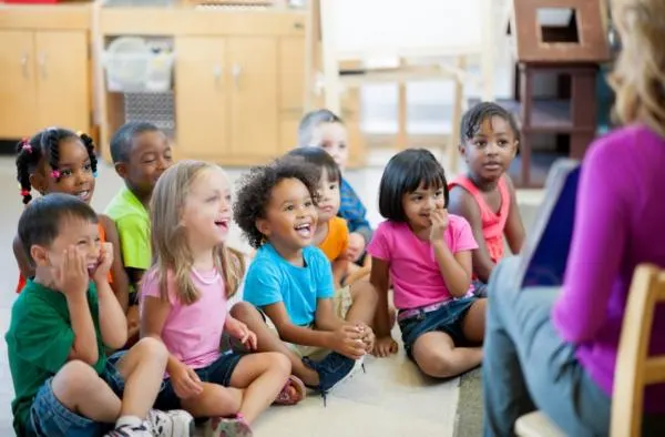 Rainbow Parenting & Family Program: Storytime