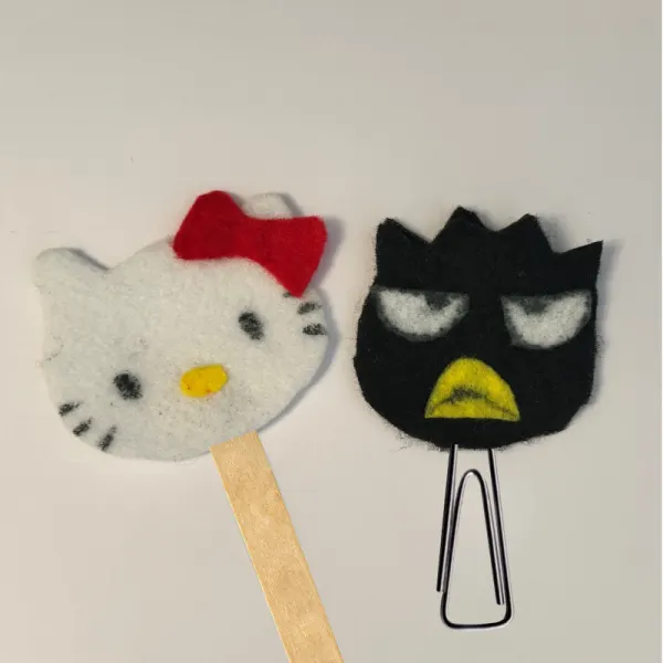 Hello Kitty® and Friends: Bookmark Pals