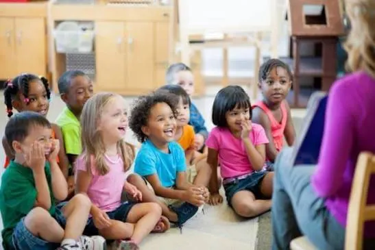 Rainbow Parenting & Family Program: Smarty Pants Storytime